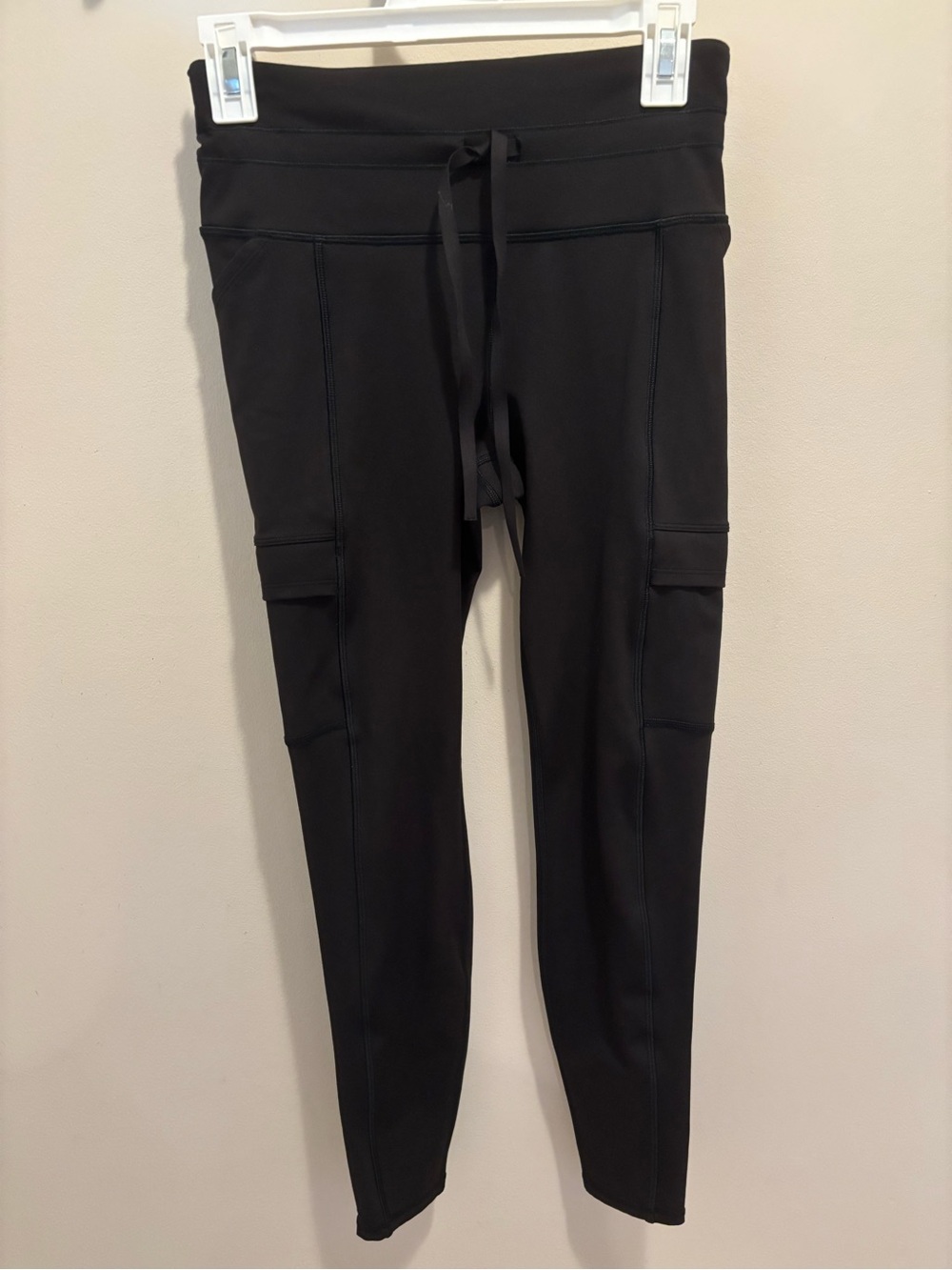 Athleta Black Cargo Leggings